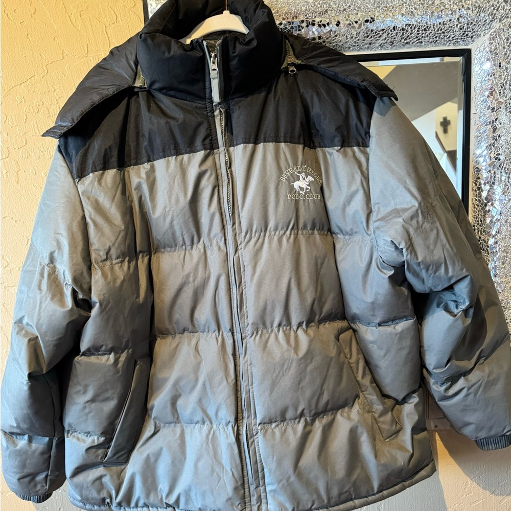 Mens Jacket size L Beverly Hills Polo Club
